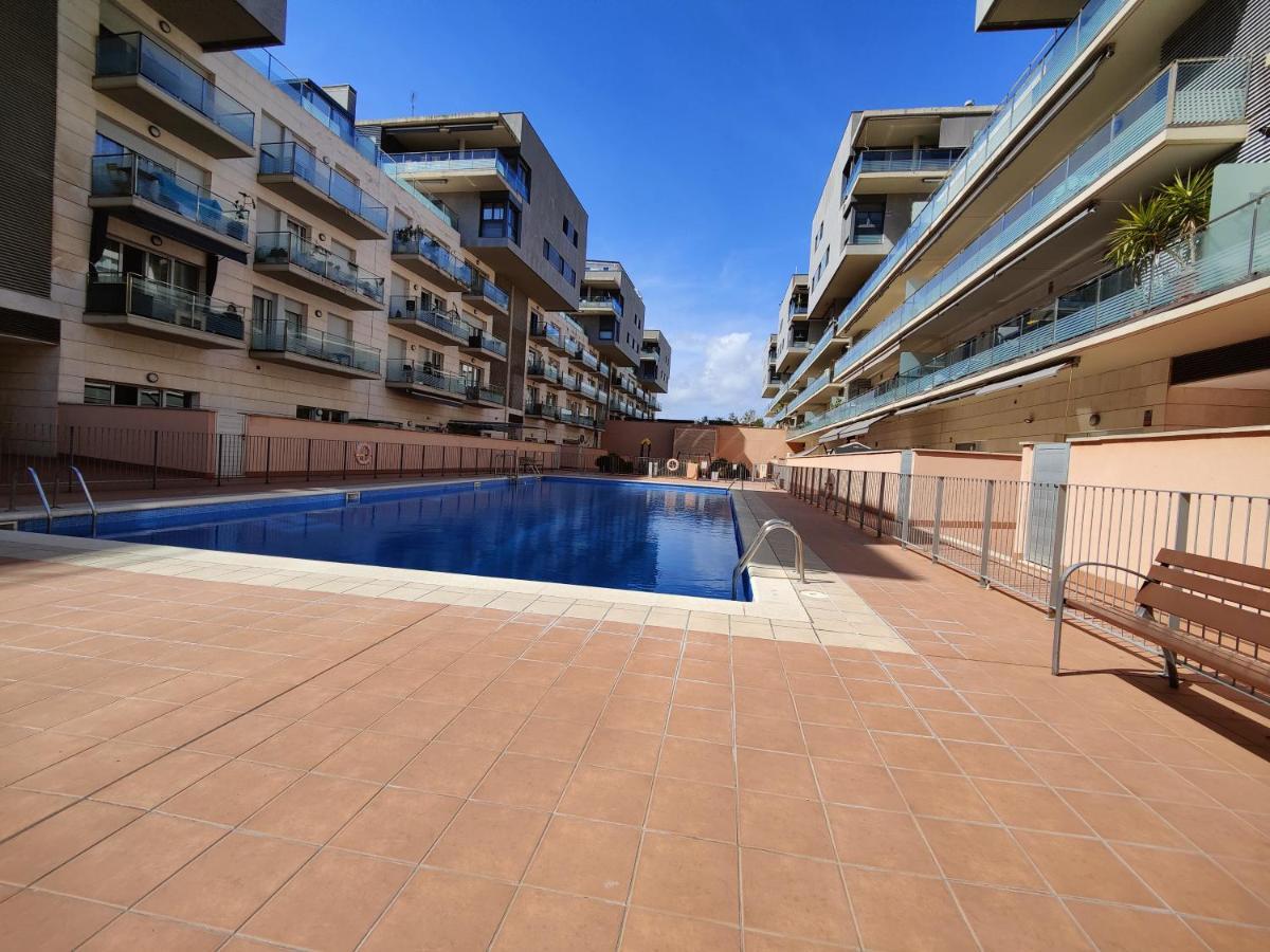 Badalona Beach Apartment Exterior photo